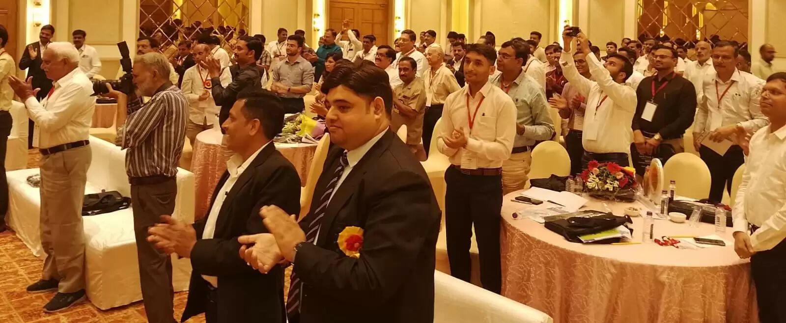 कर प्रणाली सुधार की दिशा में राष्ट्रीय मंथन : विशेषज्ञों ने फेसलेस टैक्स सिस्टम व जीएसटी नोटिसों पर उठाए अहम सवाल